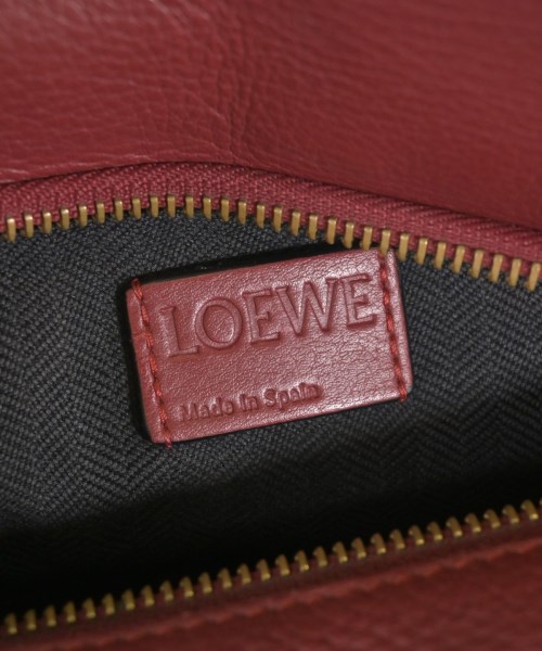 LOEWE（ロエベ）ショルダーバッグ 赤 サイズ:- レディース/2200719953392