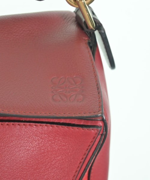 LOEWE（ロエベ）ショルダーバッグ 赤 サイズ:- レディース/2200719953392