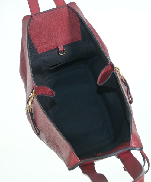 LOEWE（ロエベ）ショルダーバッグ 赤 サイズ:- レディース/2200719954092