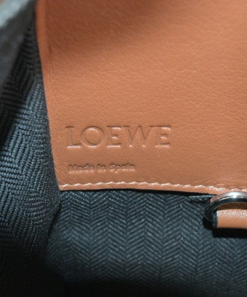LOEWE（ロエベ）ショルダーバッグ 茶 サイズ:- レディース/2200720483772