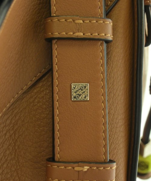 LOEWE（ロエベ）ショルダーバッグ 茶 サイズ:- レディース/2200720483772