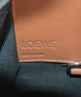 LOEWE（ロエベ）ショルダーバッグ 茶 サイズ:- レディース/2200720483772