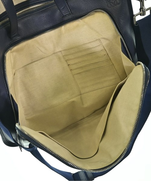 LOEWE（ロエベ）ショルダーバッグ 紺 サイズ:- レディース/2200717564026