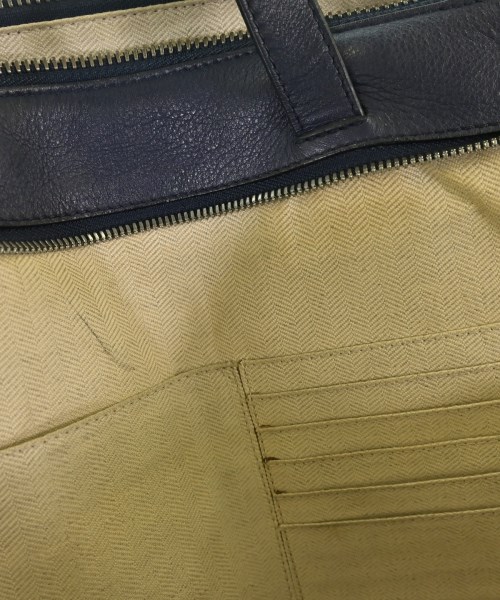LOEWE（ロエベ）ショルダーバッグ 紺 サイズ:- レディース/2200717564026