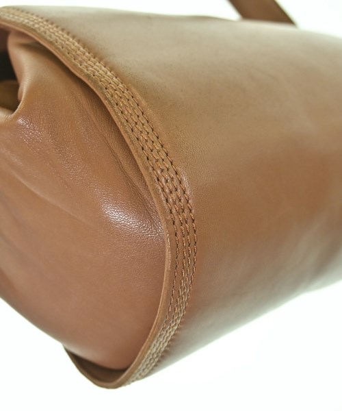 LOEWE（ロエベ）ショルダーバッグ 茶 サイズ:- レディース/2200722179819