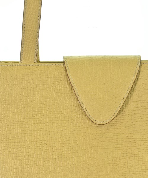 LOEWE（ロエベ）ショルダーバッグ 黄 サイズ:- レディース/2200722313459