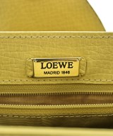 LOEWE（ロエベ）ショルダーバッグ 黄 サイズ:- レディース/2200722313459