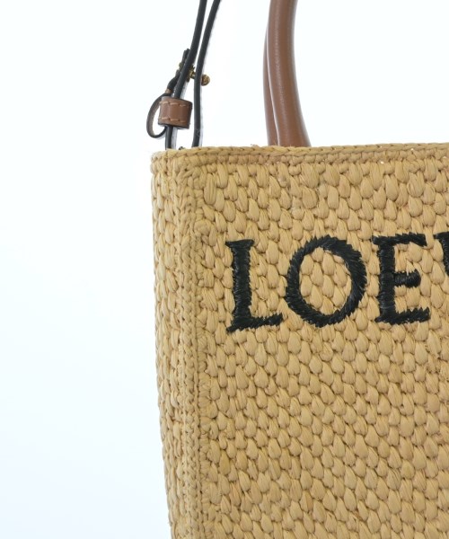 LOEWE（ロエベ）ショルダーバッグ ベージュ サイズ:- レディース/2200722820124