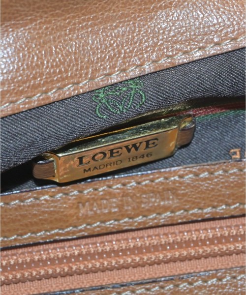 LOEWE（ロエベ）ショルダーバッグ 茶 サイズ:- レディース/2200724273744