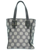 LOEWE（ロエベ）ハンドバッグ グレー サイズ:- レディース/2200724273928