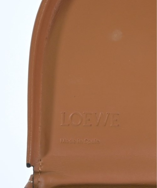 LOEWE（ロエベ）ショルダーバッグ 茶 サイズ:- レディース/2200682622042
