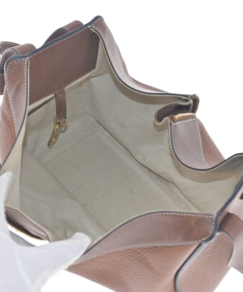 LOEWE（ロエベ）ショルダーバッグ 茶 サイズ:- レディース/2200673900272