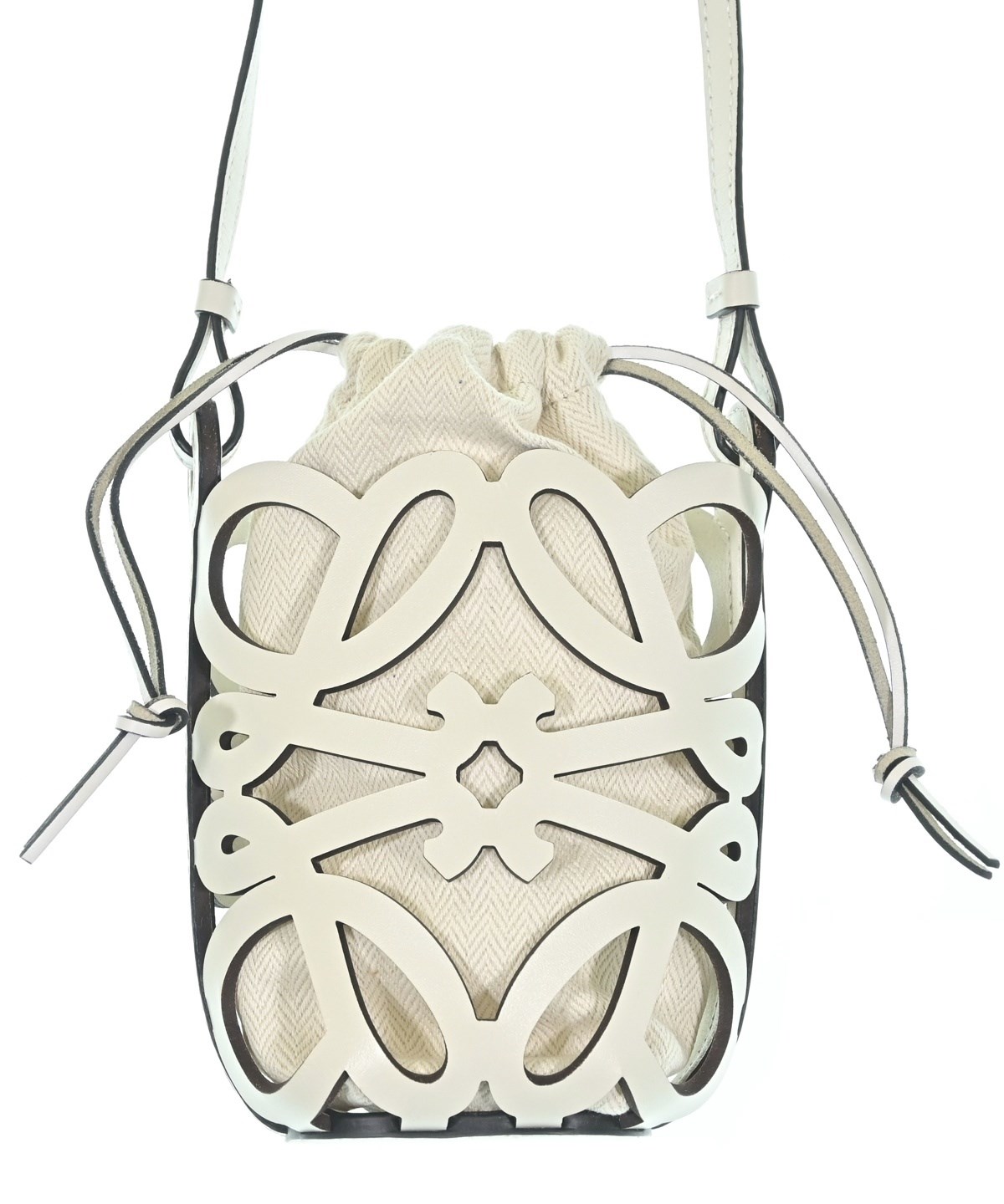 LOEWE（ロエベ）ショルダーバッグ 白 サイズ:- レディース