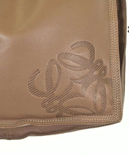 LOEWE（ロエベ）ショルダーバッグ 茶 サイズ:- レディース/2200684546117