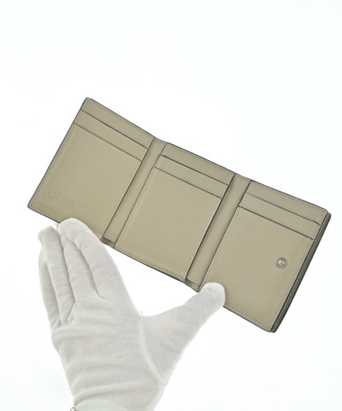 LOEWE（ロエベ）財布・コインケース 茶 サイズ:- レディース/2200692922019