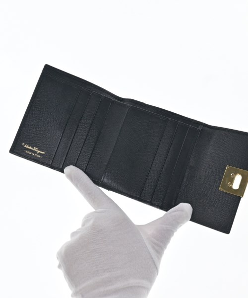 Salvatore Ferragamo（サルバトーレフェラガモ）財布・コインケース 黒 サイズ:- レディース/2200634764011