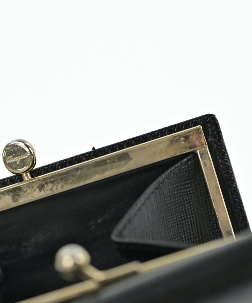 Salvatore Ferragamo（サルバトーレフェラガモ）財布・コインケース 黒 サイズ:- レディース/2200634764011