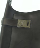 Salvatore Ferragamo（サルバトーレフェラガモ）ショルダーバッグ 黒 サイズ:- レディース/2200634870033
