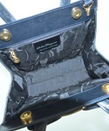 Salvatore Ferragamo（サルバトーレフェラガモ）ハンドバッグ 紺 サイズ:- レディース/2200634870194