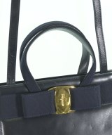 Salvatore Ferragamo（サルバトーレフェラガモ）ハンドバッグ 紺 サイズ:- レディース/2200634870194