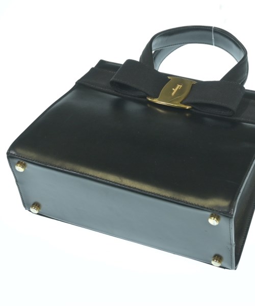 Salvatore Ferragamo（サルバトーレフェラガモ）ハンドバッグ 黒 サイズ:- レディース/2200634870422