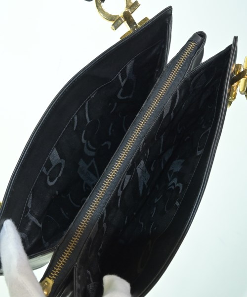 Salvatore Ferragamo（サルバトーレフェラガモ）ショルダーバッグ 黒 サイズ:- レディース/2200634870439