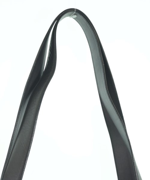 Salvatore Ferragamo（サルバトーレフェラガモ）ショルダーバッグ 黒 サイズ:- レディース/2200634870439