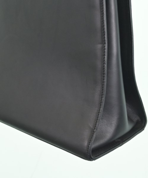 Salvatore Ferragamo（サルバトーレフェラガモ）ショルダーバッグ 黒 サイズ:- レディース/2200634870439