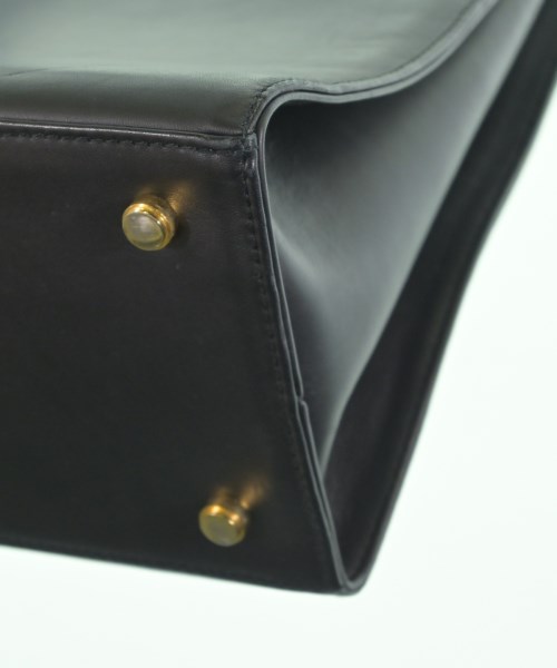 Salvatore Ferragamo（サルバトーレフェラガモ）ショルダーバッグ 黒 サイズ:- レディース/2200634870439