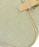 Salvatore Ferragamo（サルバトーレフェラガモ）ショルダーバッグ グレー サイズ:- レディース/2200634870507