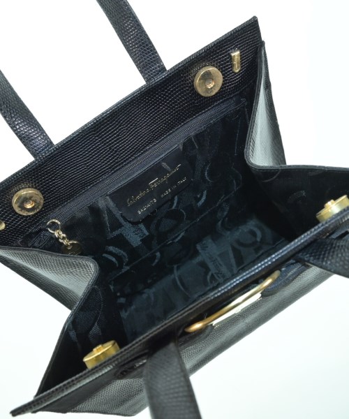 Salvatore Ferragamo（サルバトーレフェラガモ）ハンドバッグ 黒 サイズ:- レディース/2200634870545