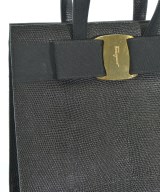 Salvatore Ferragamo（サルバトーレフェラガモ）ハンドバッグ 黒 サイズ:- レディース/2200634870545
