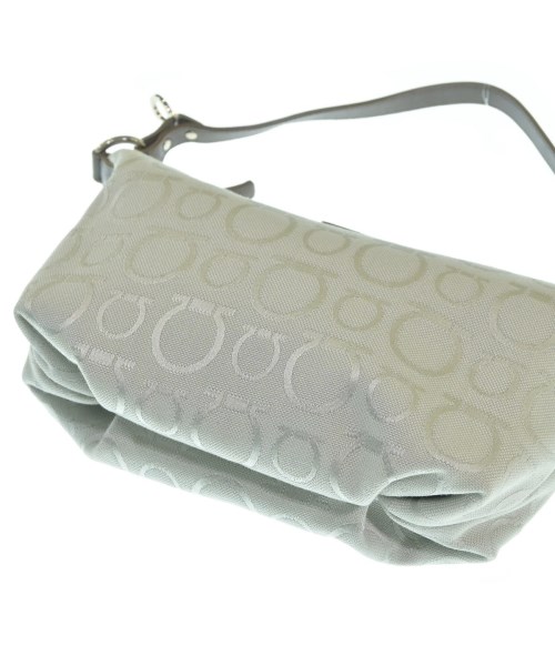 Salvatore Ferragamo（サルバトーレフェラガモ）ショルダーバッグ グレー サイズ:- レディース/2200634871030