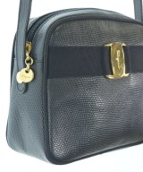 Salvatore Ferragamo（サルバトーレフェラガモ）ショルダーバッグ 紺 サイズ:- レディース/2200635915504