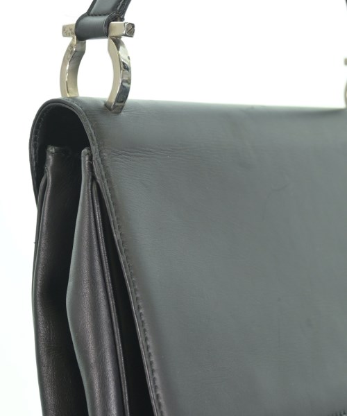 Salvatore Ferragamo（サルバトーレフェラガモ）ショルダーバッグ 黒 サイズ:- レディース/2200635916761
