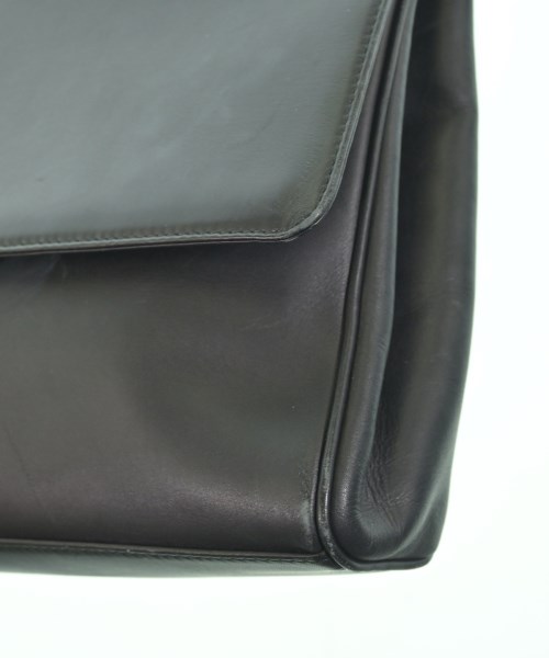 Salvatore Ferragamo（サルバトーレフェラガモ）ショルダーバッグ 黒 サイズ:- レディース/2200635916761