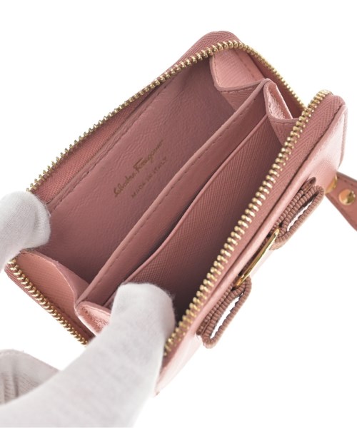 Salvatore Ferragamo（サルバトーレフェラガモ）財布・コインケース ピンク サイズ:- レディース/2200636822092