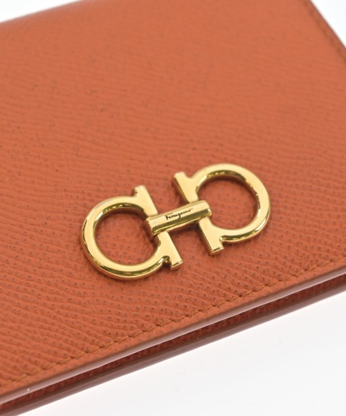 Salvatore Ferragamo（サルバトーレフェラガモ）財布・コインケース オレンジ サイズ:- レディース/2200623671054
