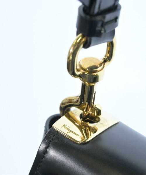 Salvatore Ferragamo（サルバトーレフェラガモ）ショルダーバッグ 黒 サイズ:- レディース/2200626344214