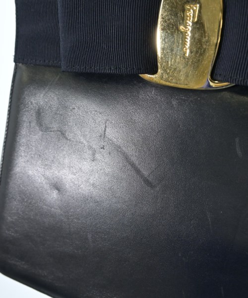 Salvatore Ferragamo（サルバトーレフェラガモ）ハンドバッグ 紺 サイズ:- レディース/2200639798172
