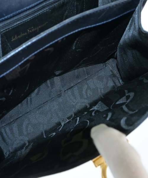 Salvatore Ferragamo（サルバトーレフェラガモ）ハンドバッグ 黒 サイズ:- レディース/2200639798233