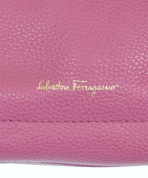 Salvatore Ferragamo（サルバトーレフェラガモ）ハンドバッグ ピンク サイズ:- レディース/2200627224126