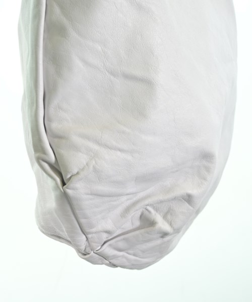 Salvatore Ferragamo（サルバトーレフェラガモ）トートバッグ 白 サイズ:- レディース/2200642432018