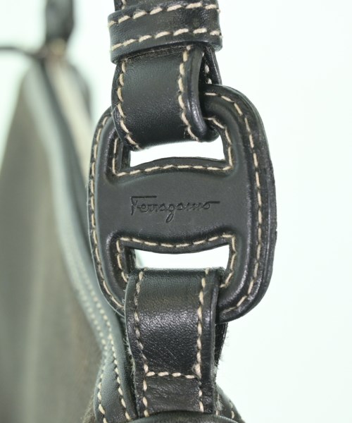 Salvatore Ferragamo（サルバトーレフェラガモ）ハンドバッグ 茶 サイズ:- レディース/2200598659231