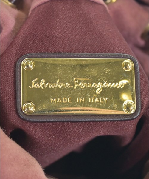 Salvatore Ferragamo（サルバトーレフェラガモ）ショルダーバッグ 赤 サイズ:- レディース/2200598659439