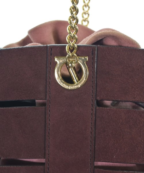Salvatore Ferragamo（サルバトーレフェラガモ）ショルダーバッグ 赤 サイズ:- レディース/2200598659439