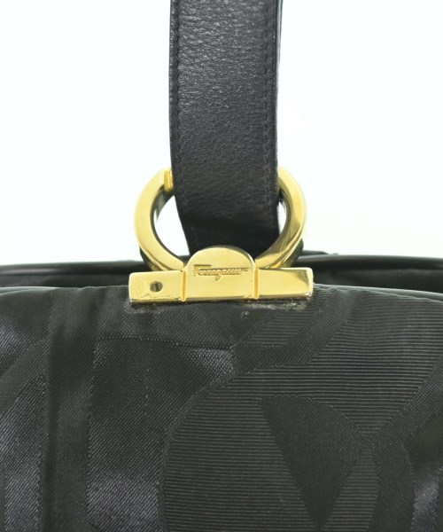 Salvatore Ferragamo（サルバトーレフェラガモ）ハンドバッグ 黒 サイズ:- レディース/2200598659880