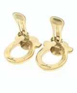 Salvatore Ferragamo（サルバトーレフェラガモ）ピアス・イヤリング 白 サイズ:- レディース/2200598660183