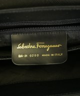Salvatore Ferragamo（サルバトーレフェラガモ）ハンドバッグ 黒 サイズ:- レディース/2200622003061
