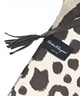 Salvatore Ferragamo（サルバトーレフェラガモ）バンダナ・スカーフ 茶 サイズ:- レディース/2200626175016